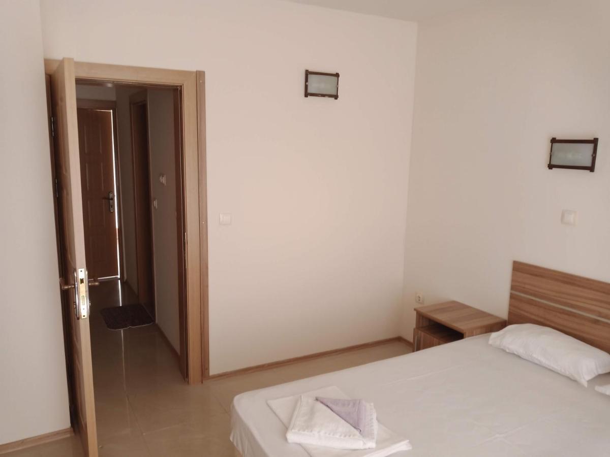 Къмпинг Градина - Garden Beach Apartments Σωζόπολη Εξωτερικό φωτογραφία